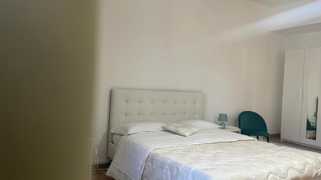 Doctor House Standard, Suites & Luxury Rooms Энна Экстерьер фото