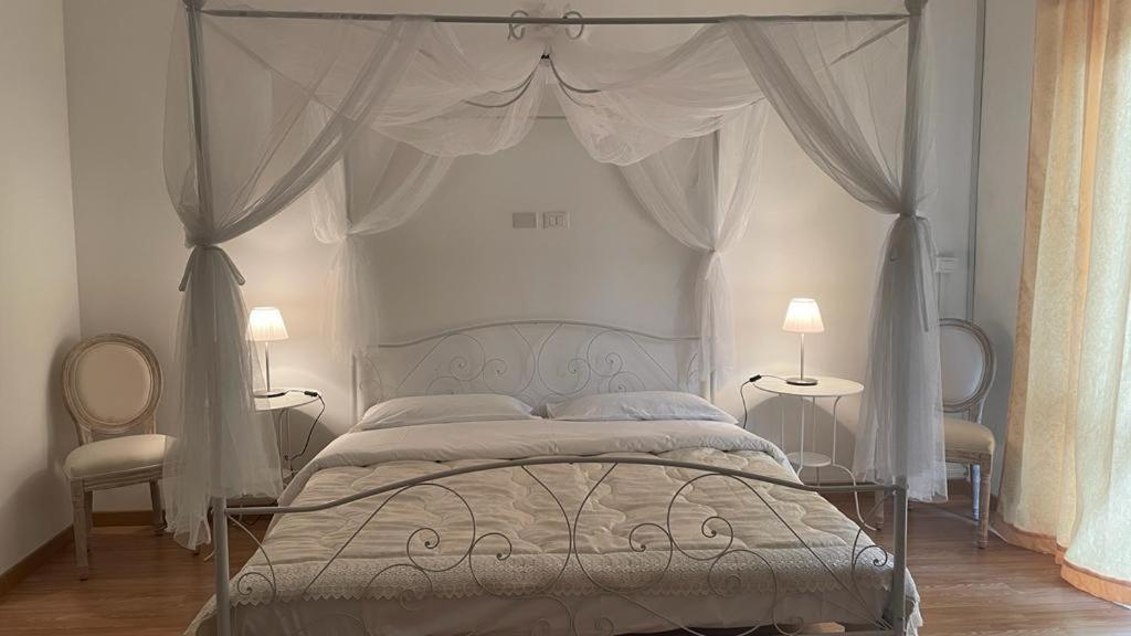 Doctor House Standard, Suites & Luxury Rooms Энна Экстерьер фото